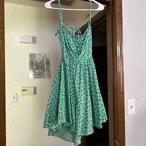 Mable size Large Green Floral Backless Strap Dress, Never Worn!!